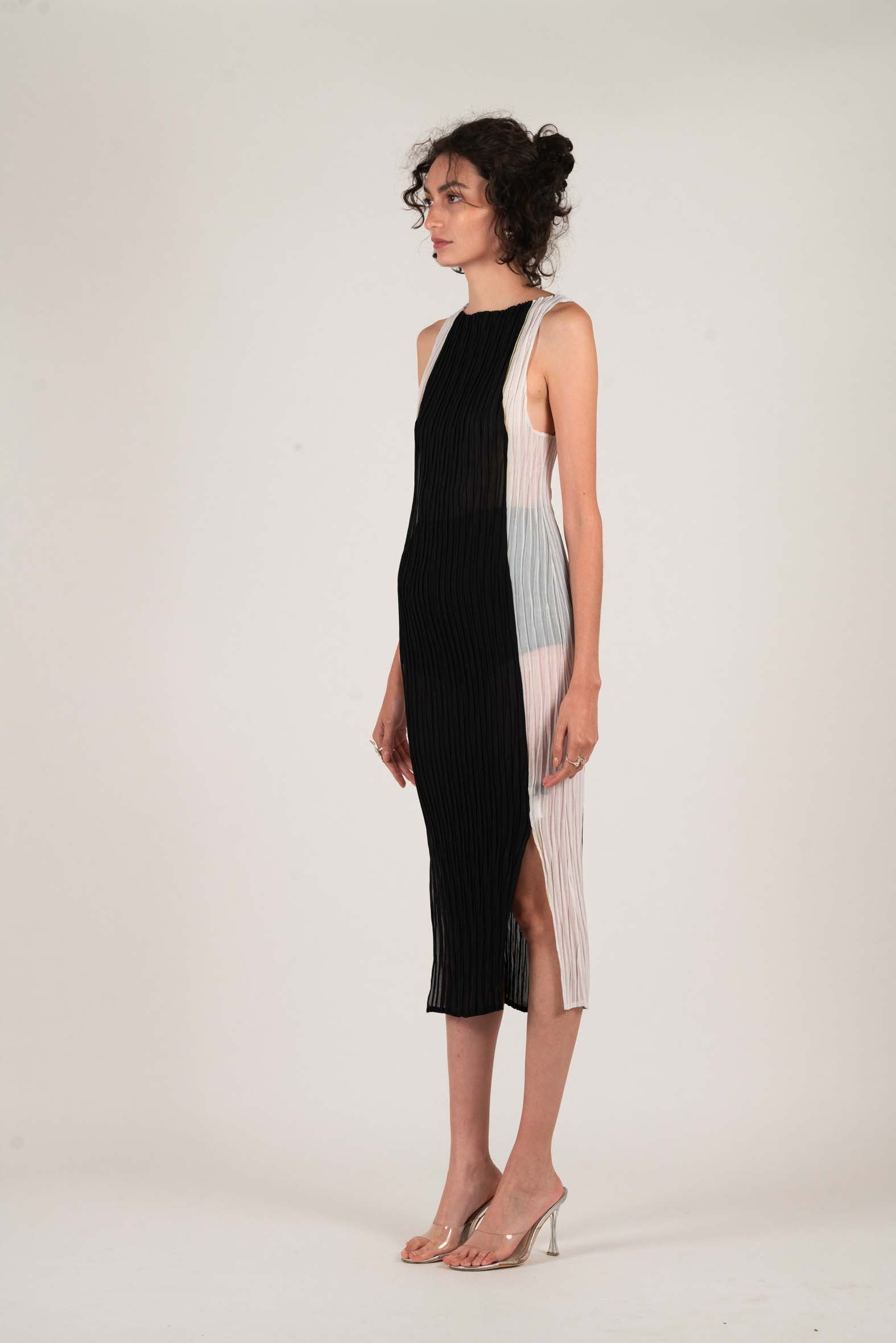 NIN STUDIO CONTORNO DRESS SS24 BLACK IVORY 2