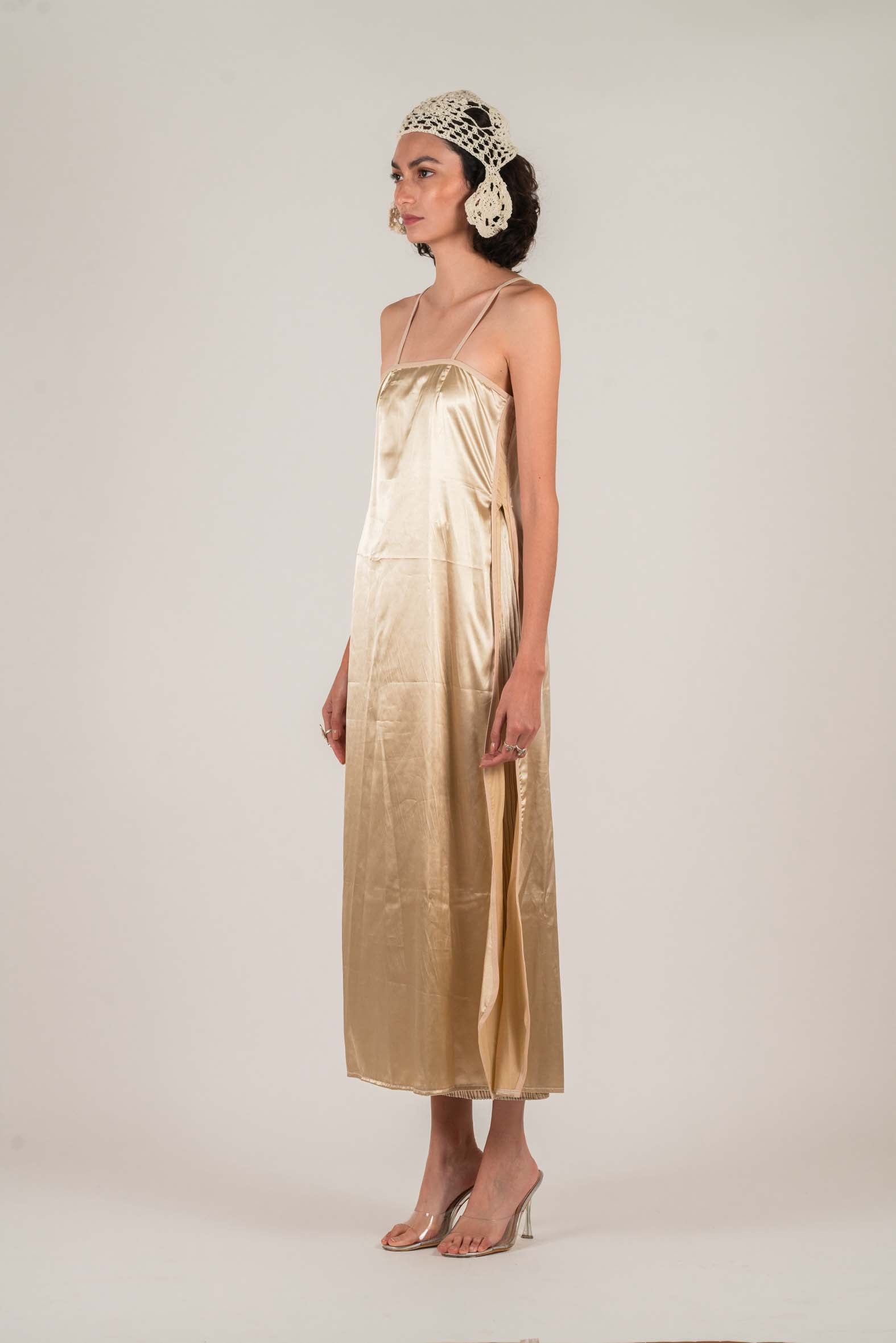 NIN STUDIO OVER DRESS BEIGE 2