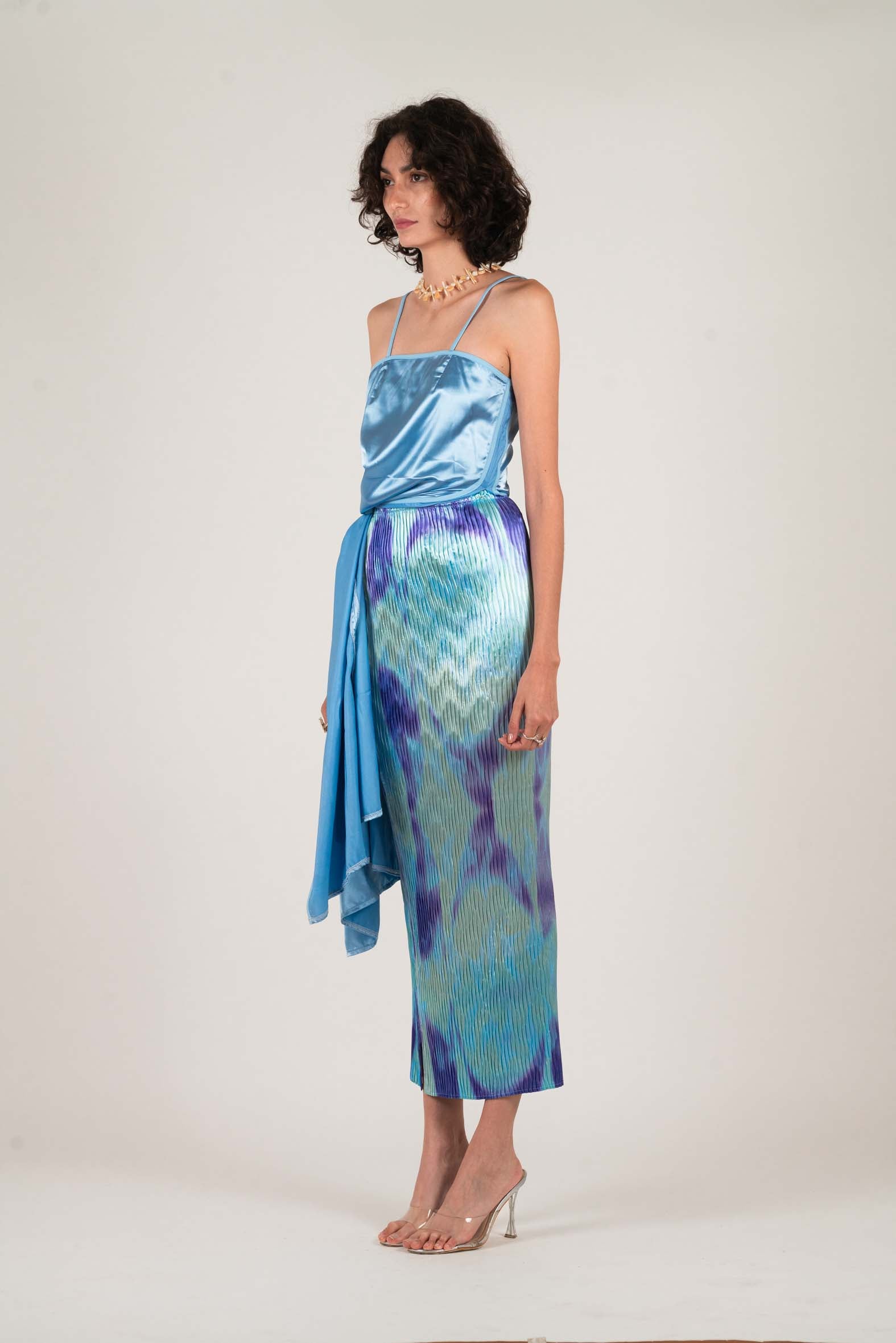 NIN STUDIO OVER DRESS BLUE SHINE 2