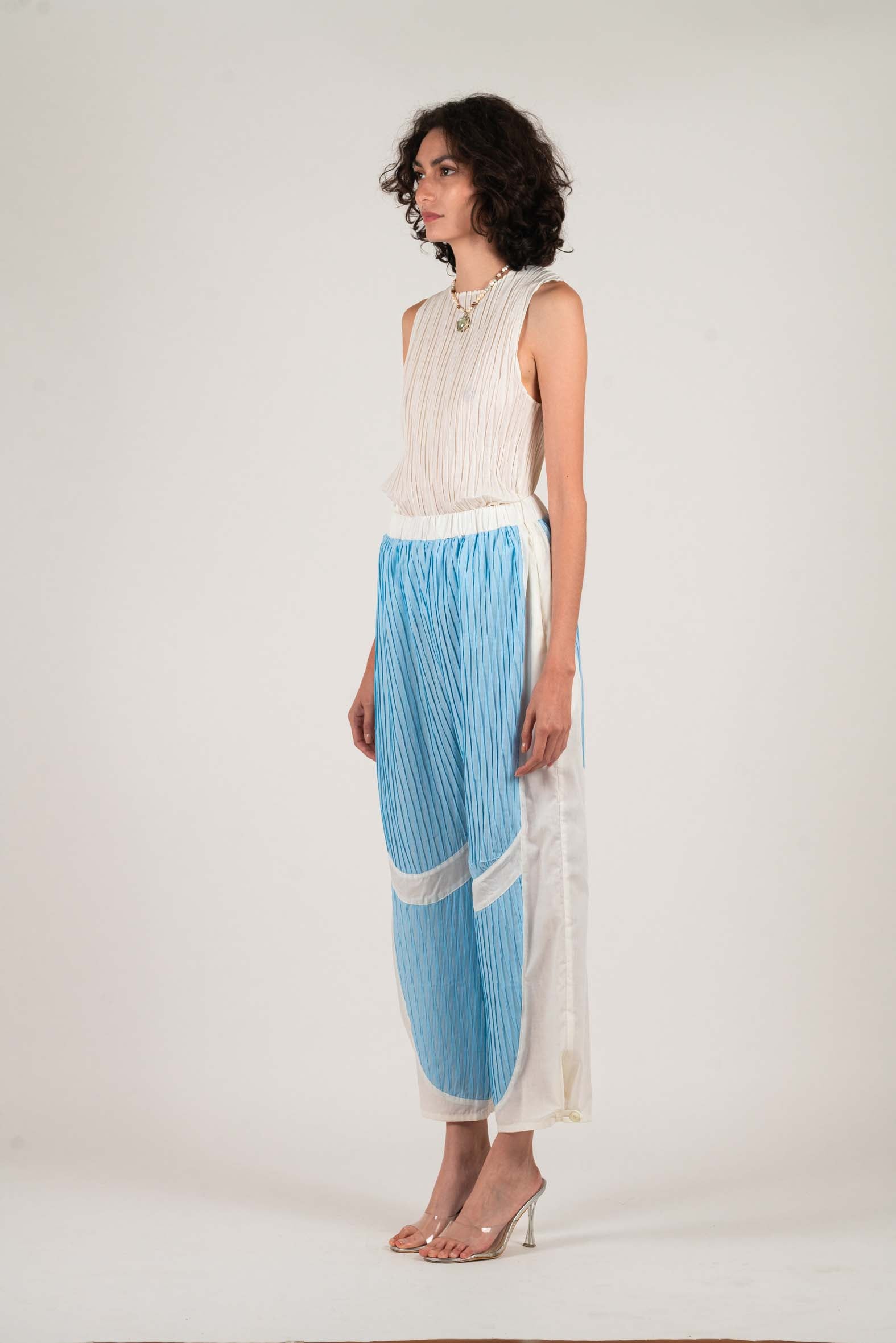 NIN STUDIO SPACE TANK SS25 WHITE 2