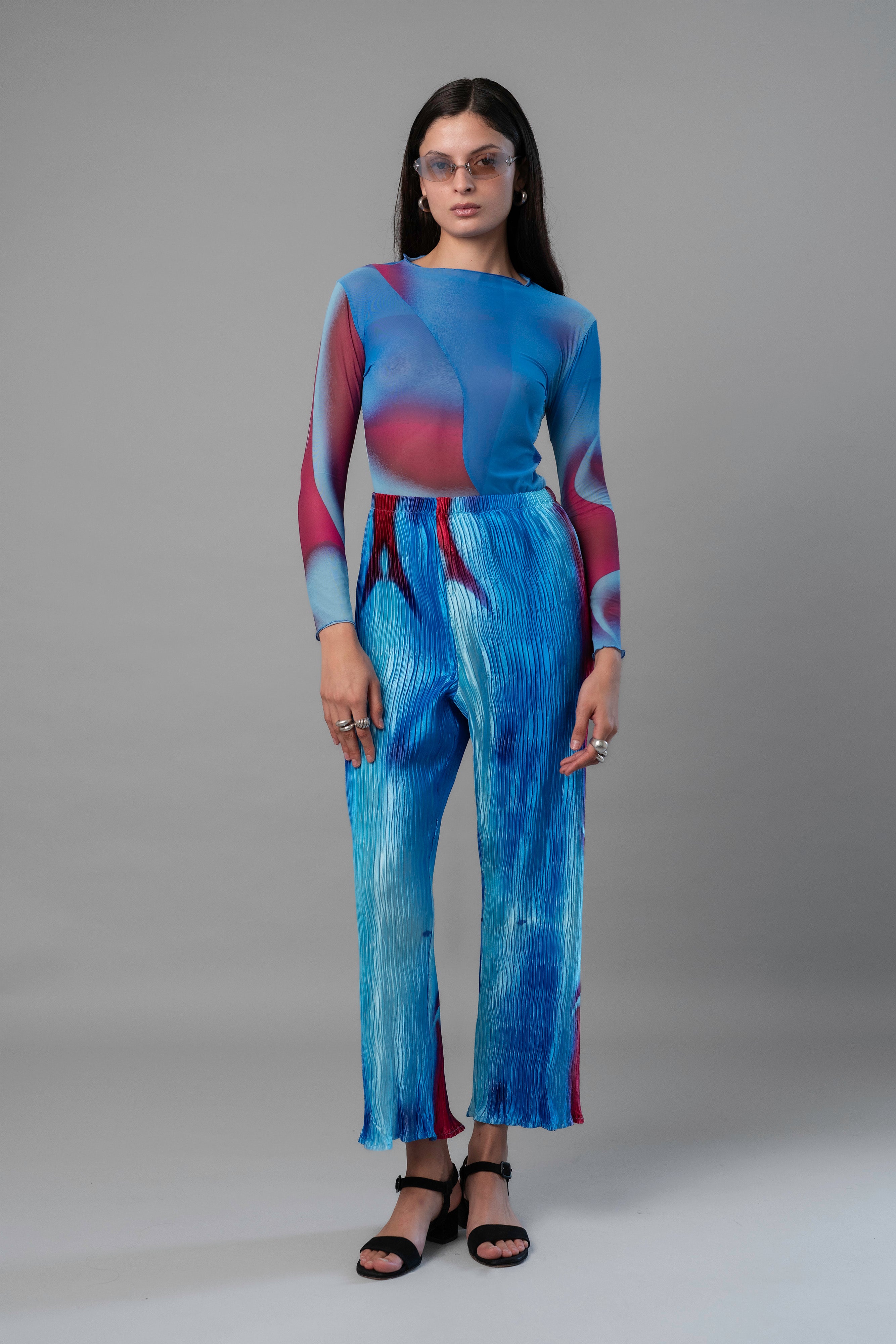 SWIRL TOP