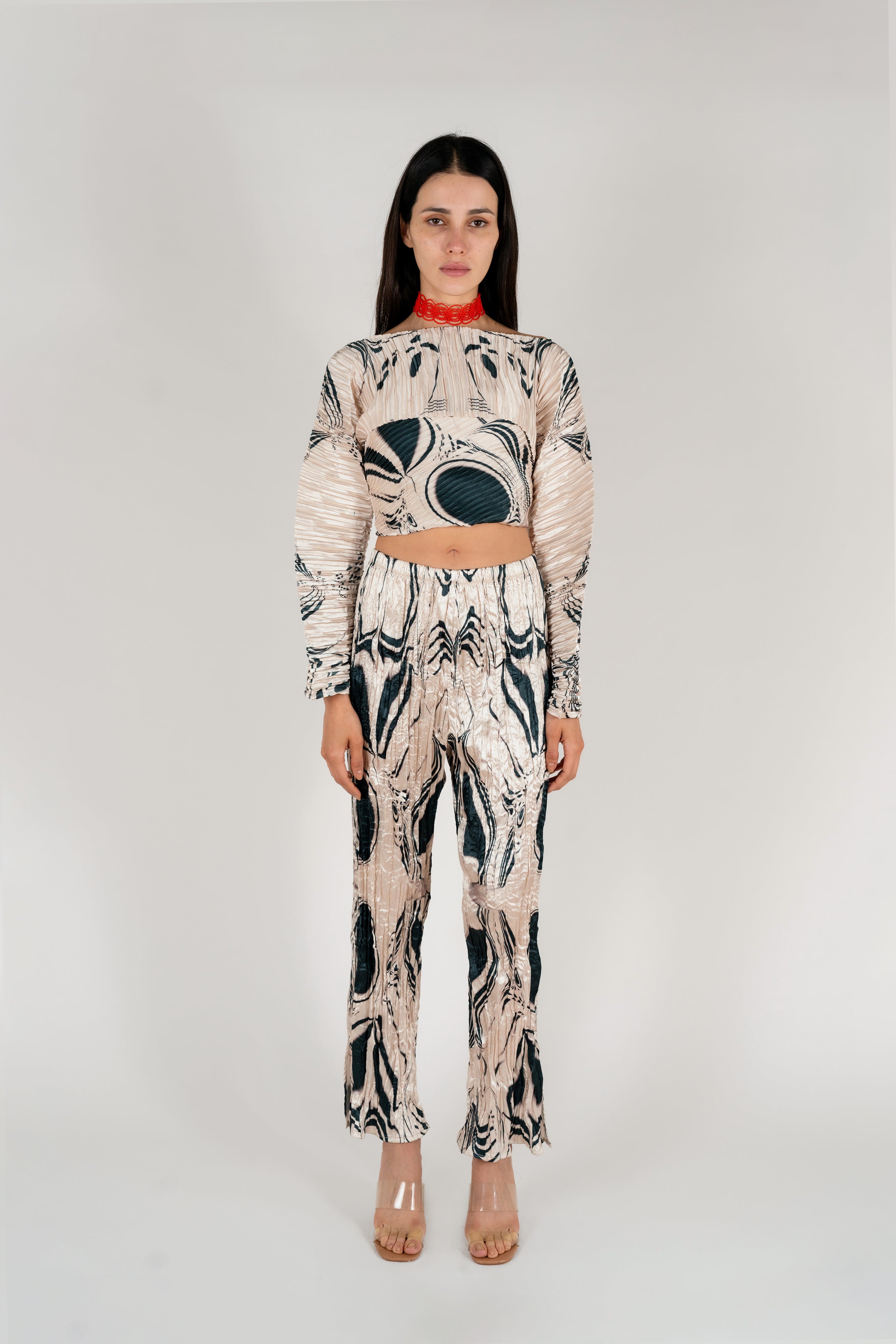 NIN_STUDIO_CRINKLE_PANTS_LIQUID_THRESHOLDS_1