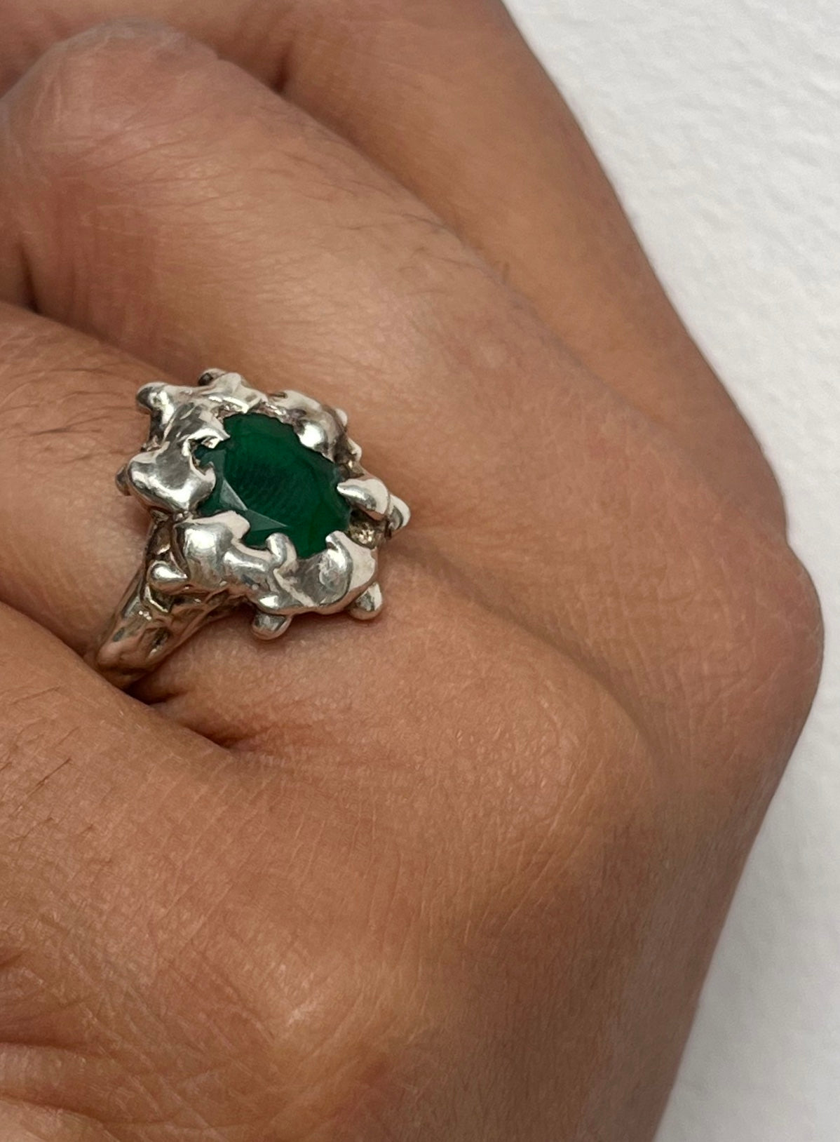 NIN STUDIO DRAGON RING GREEN 1