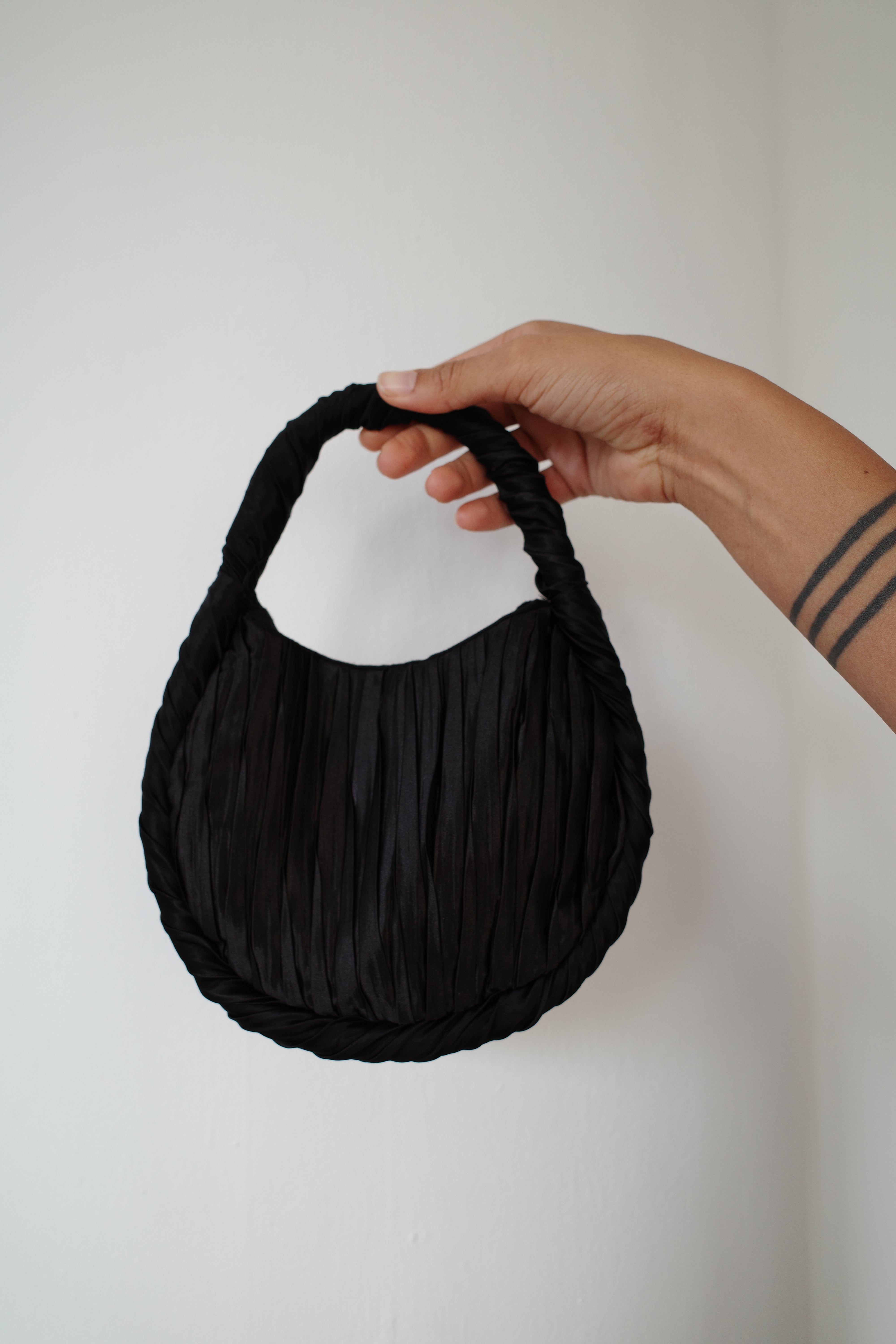 NIN STUDIO MINI HANDBAG BLACK 3 