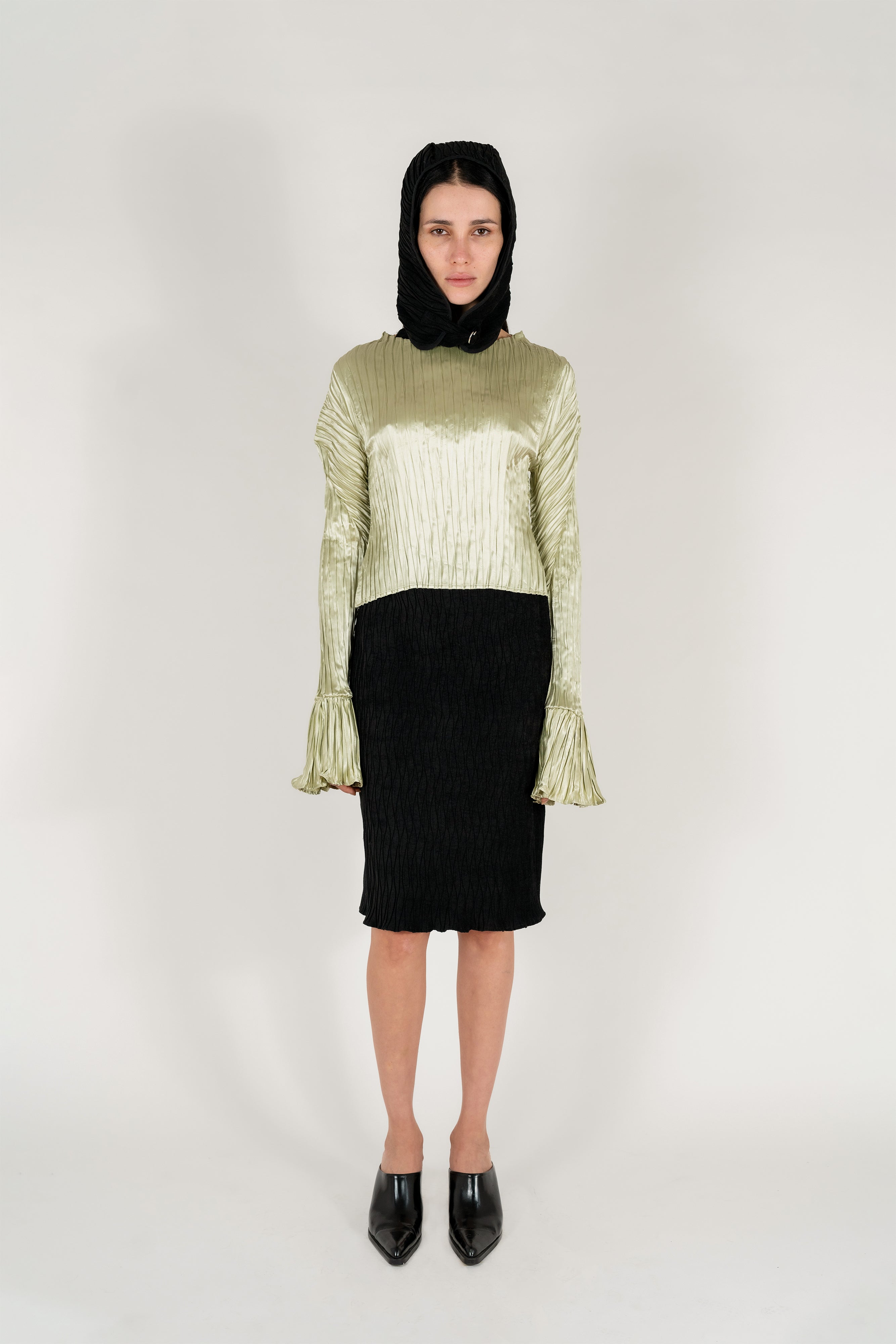NIN_STUDIO_SIMPLE_PLEATED_TOP_LIGHT_GREEN_1
