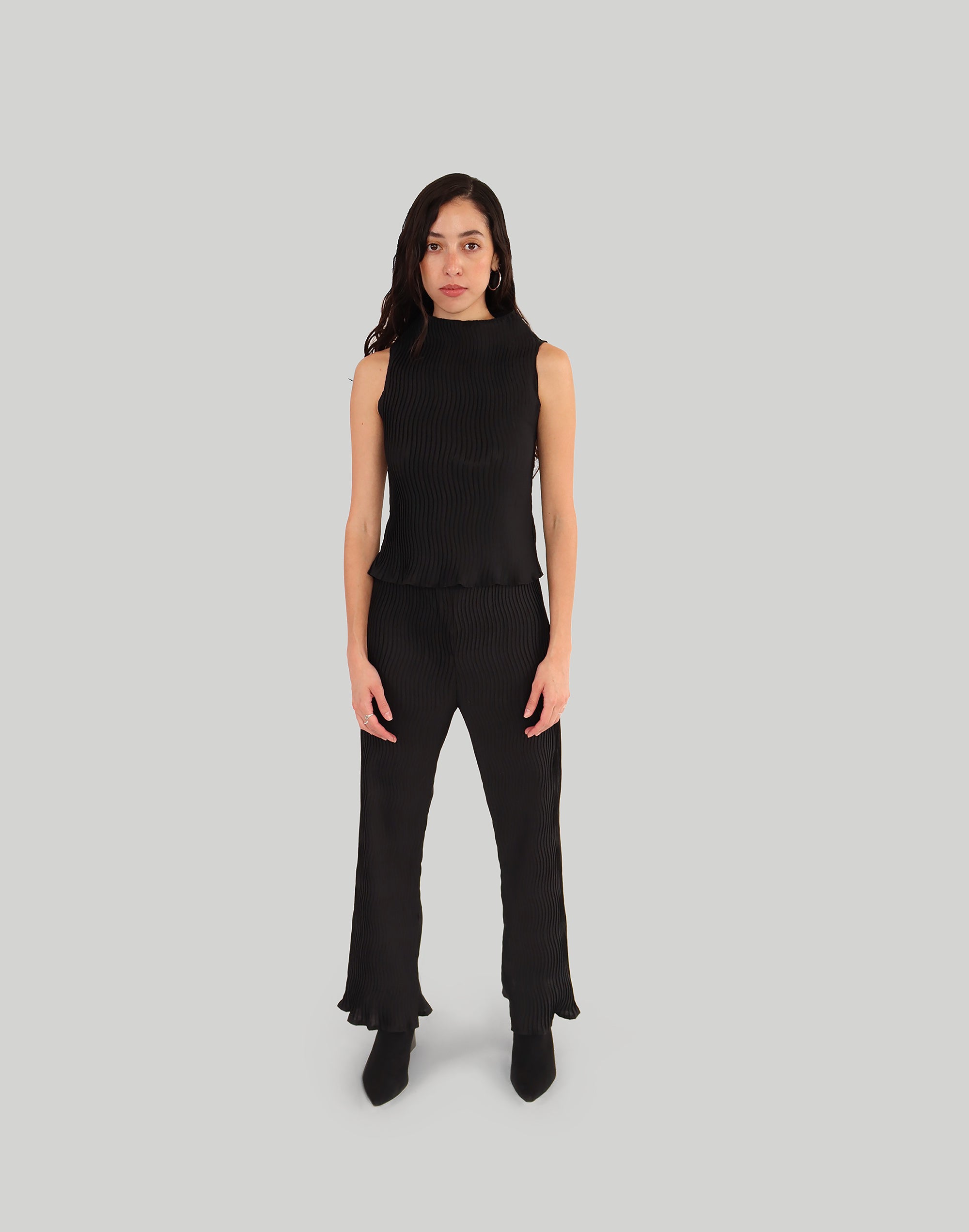 NIN STUDIO SIMPLE PLEAT PANT BLACK 4