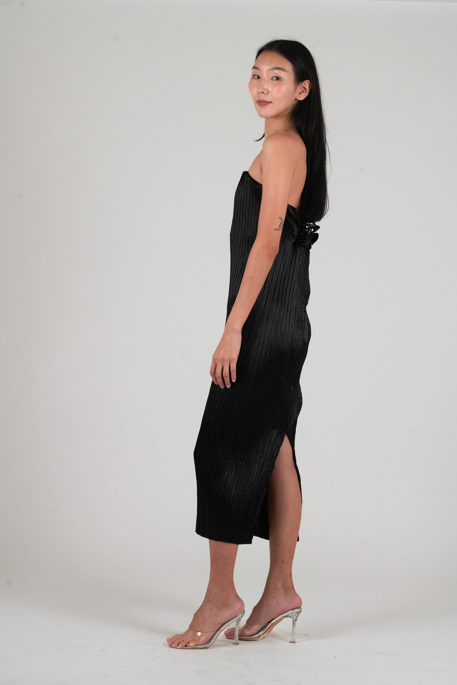 NIN STUDIO TUBE DRESS SS24 BLACK 3