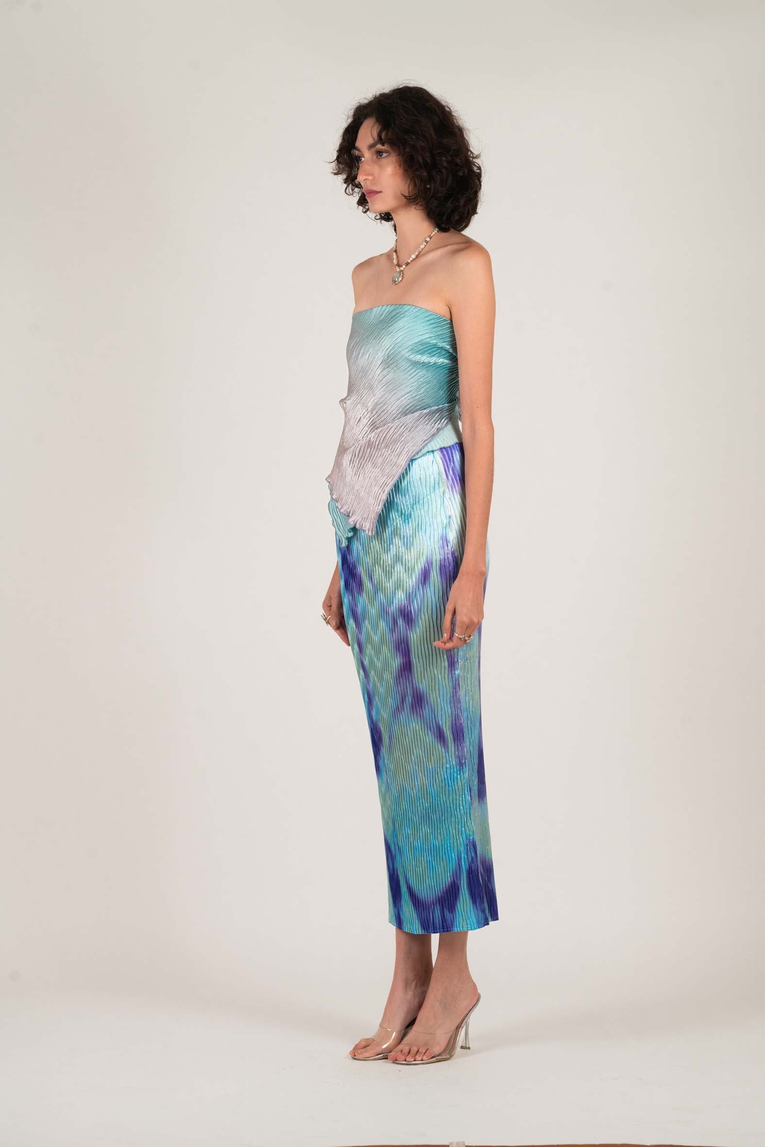 NIN STUDIO WAVE SKIRT INCENSE WAVES 2